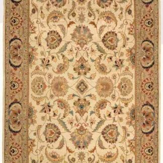 Traditional Area Rugs 16